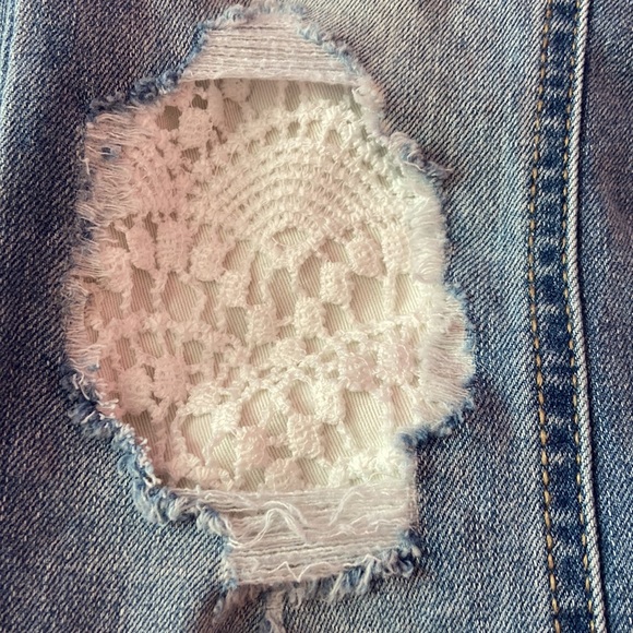 Size 7 Bootcut Bundle of 4  - Old Navy (3) & Mudd (1) - Embellished/Distressed - Picture 11 of 16